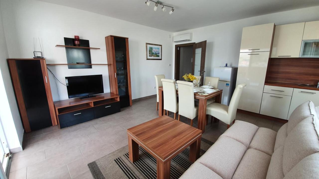 Apartments Augustin Паг Екстериор снимка