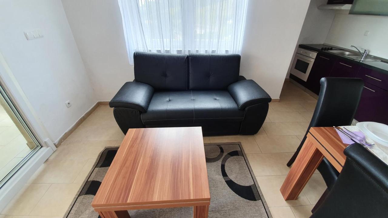 Apartments Augustin Паг Екстериор снимка