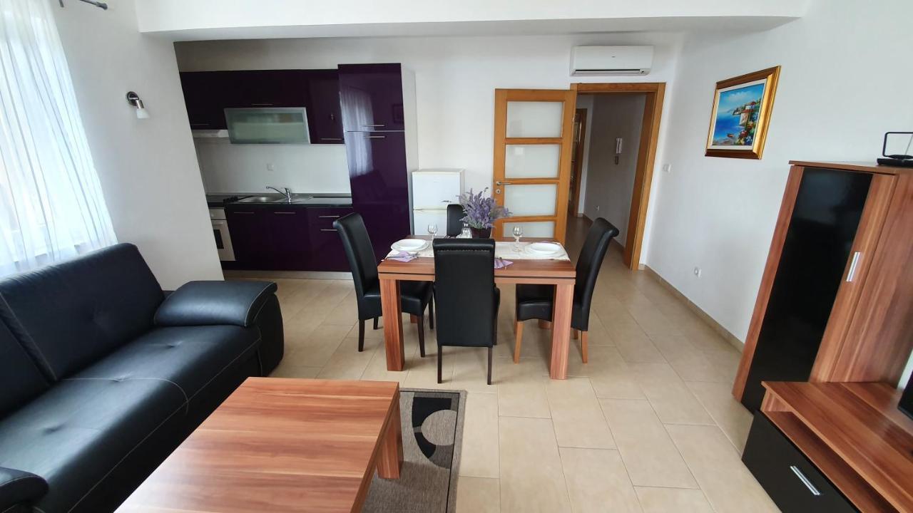 Apartments Augustin Паг Екстериор снимка